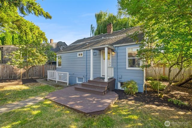 368 NW 48th Street, Seattle, WA 98107