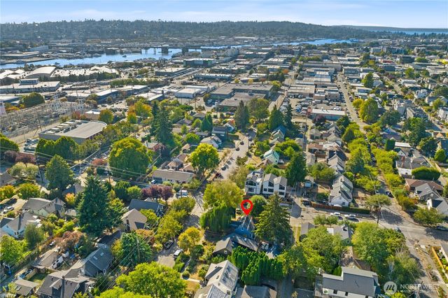 368 NW 48th Street, Seattle, WA 98107