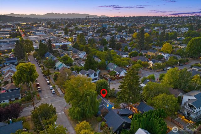 368 NW 48th Street, Seattle, WA 98107
