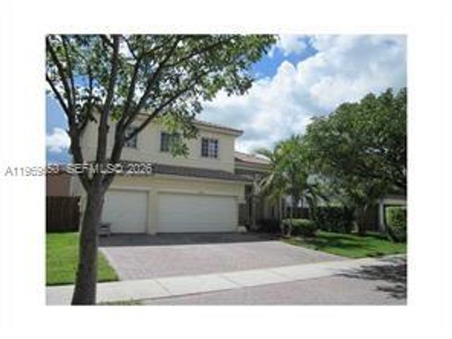 9468 SW 221st Ln, Cutler Bay, FL 33190