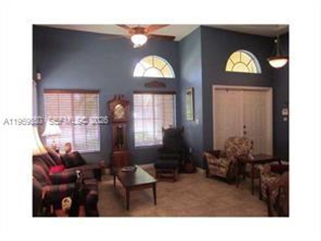 9468 SW 221st Ln, Cutler Bay, FL 33190