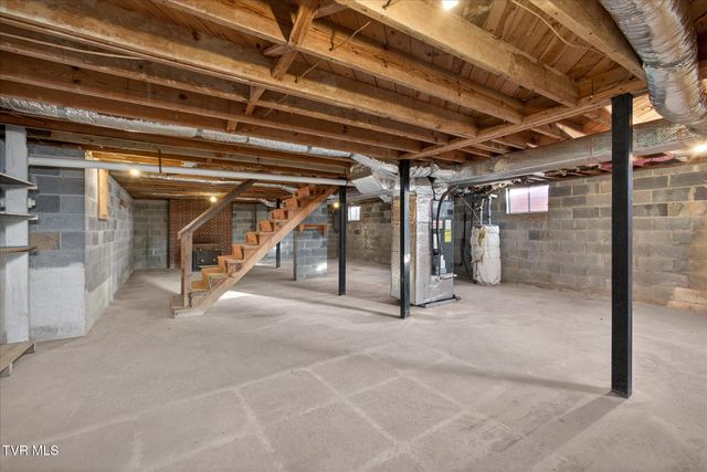 4488 Dishner Valley Road, Bristol, VA 24202