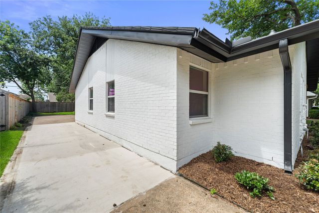 10236 Mapleridge Drive, Dallas, TX 75238