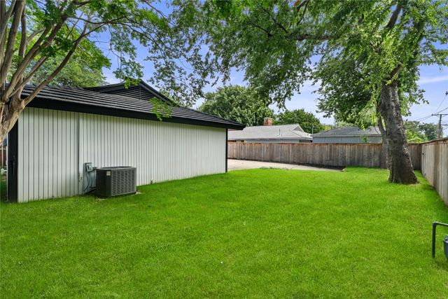 10236 Mapleridge Drive, Dallas, TX 75238