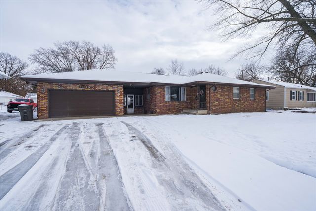 4009 Columbia Street, Des Moines, IA 50313