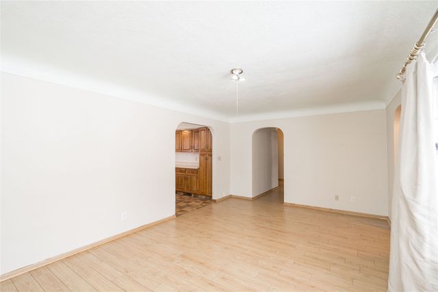 4009 Columbia Street, Des Moines, IA 50313