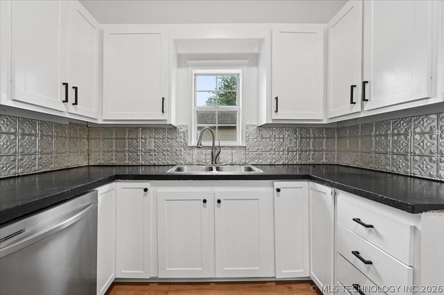 608 S Hickory Street, Sapulpa, OK 74066