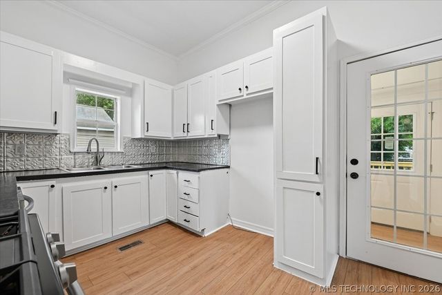 608 S Hickory Street, Sapulpa, OK 74066