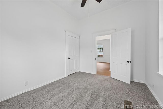 608 S Hickory Street, Sapulpa, OK 74066