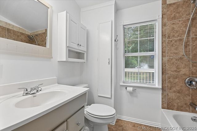 608 S Hickory Street, Sapulpa, OK 74066