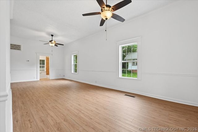608 S Hickory Street, Sapulpa, OK 74066