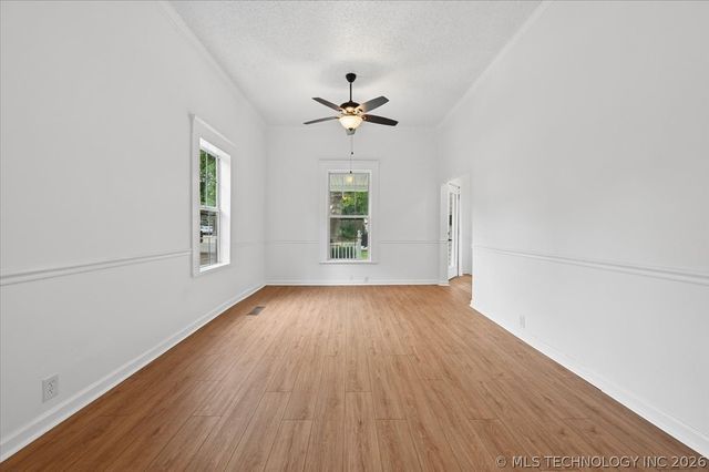 608 S Hickory Street, Sapulpa, OK 74066
