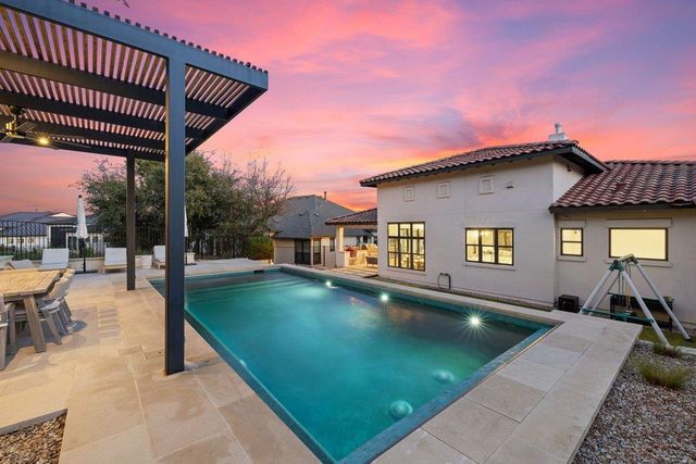 305 Ringtail Stream DR, Lakeway, TX 78738