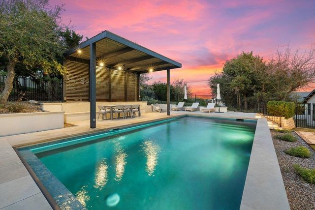 305 Ringtail Stream DR, Lakeway, TX 78738