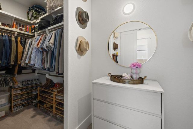 305 Ringtail Stream DR, Lakeway, TX 78738