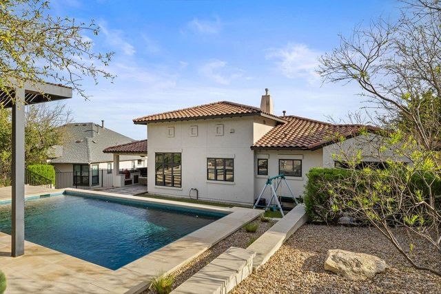 305 Ringtail Stream DR, Lakeway, TX 78738