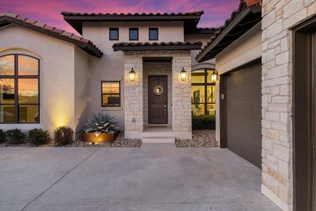305 Ringtail Stream DR, Lakeway, TX 78738