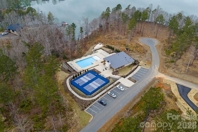 2238 Pikes Peak Ridge, Connelly Springs, NC 28612