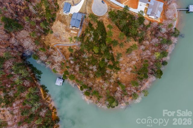 2238 Pikes Peak Ridge, Connelly Springs, NC 28612