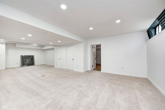5144 N College Avenue, Indianapolis, IN 46205