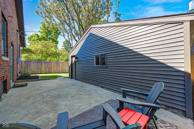 5144 N College Avenue, Indianapolis, IN 46205