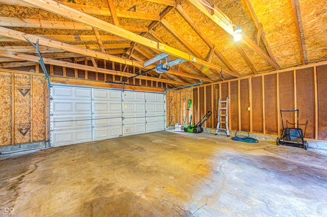 5144 N College Avenue, Indianapolis, IN 46205