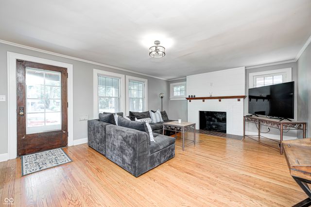 5144 N College Avenue, Indianapolis, IN 46205