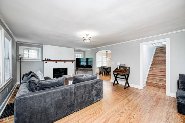 5144 N College Avenue, Indianapolis, IN 46205