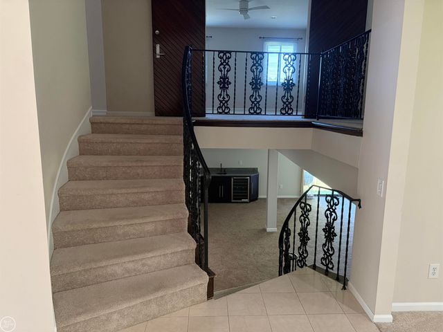 1728 Hiview Court, Bloomfield Twp, MI 48302