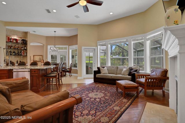 1521 NOTTINGHAM KNOLL Drive, Jacksonville, FL 32225