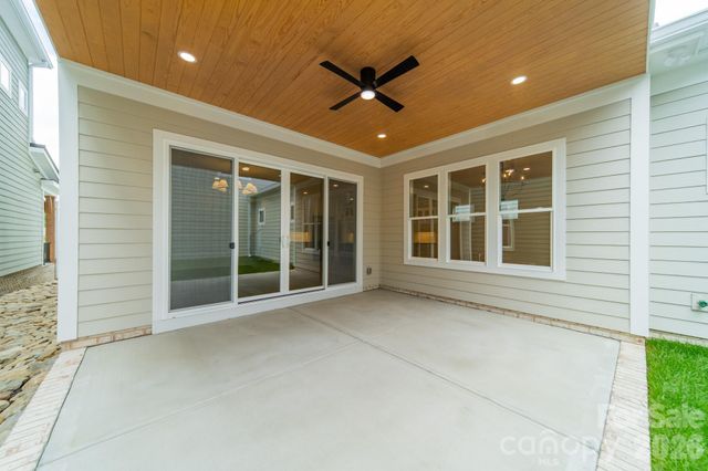 19040 Newburg Hill Road 25, Davidson, NC 28036