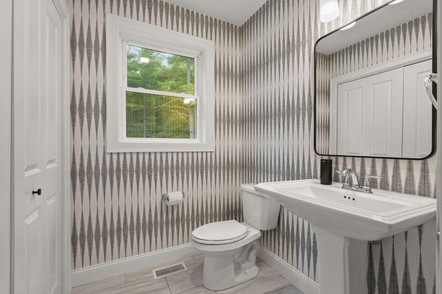 128 Thomas Street, Middleborough, MA 02346
