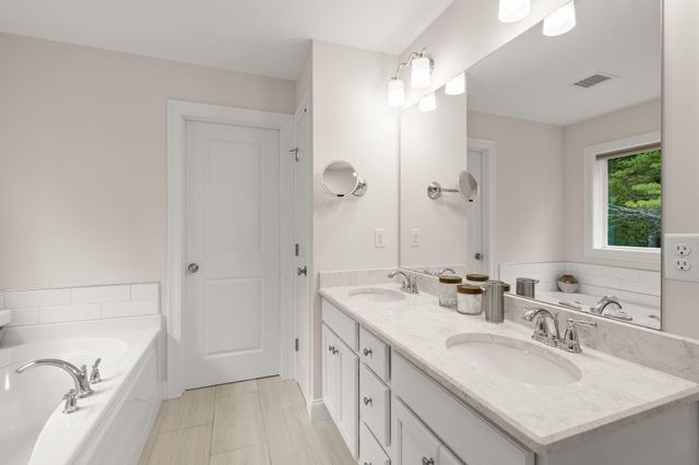 128 Thomas Street, Middleborough, MA 02346