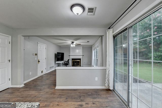 525 Barsham Way, Johns Creek, GA 30097