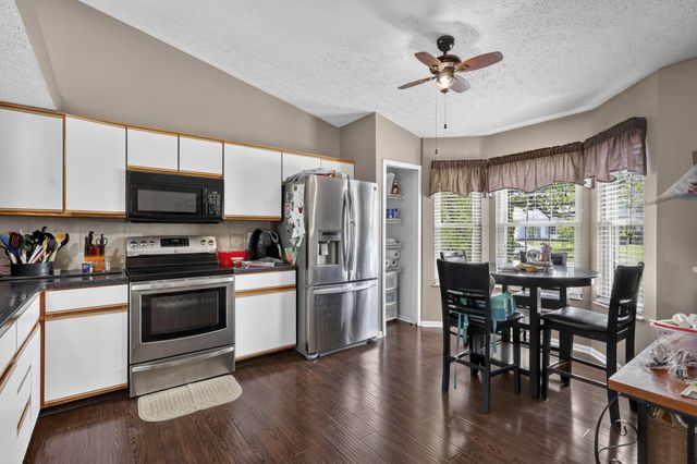 811 Wallinger Drive, Galloway, OH 43119