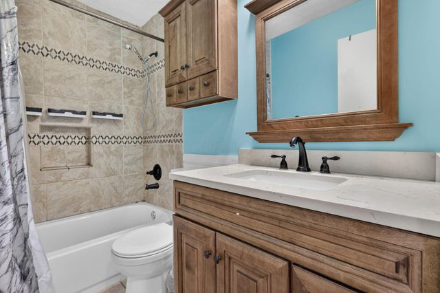 811 Wallinger Drive, Galloway, OH 43119