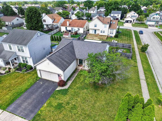 811 Wallinger Drive, Galloway, OH 43119