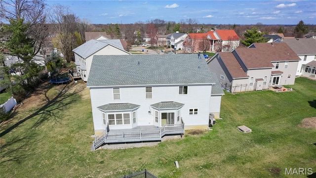 2352 The Courts Drive, Chesterfield, MO 63017