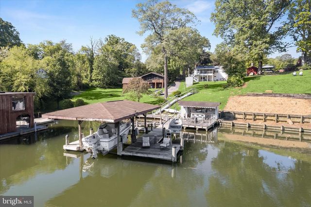 1602 WALL DR, Pasadena, MD 21122