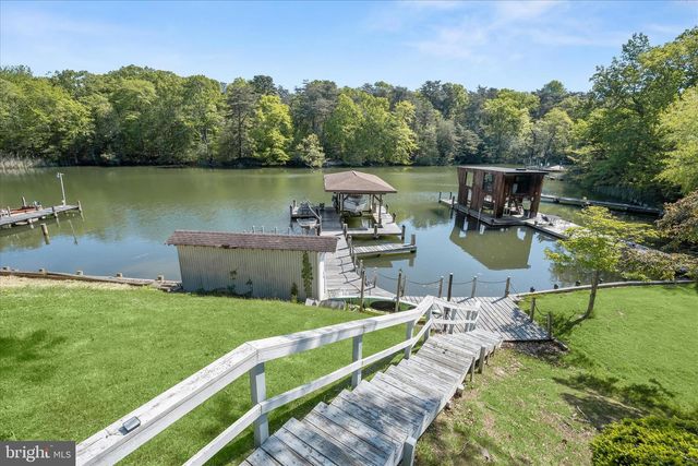 1602 WALL DR, Pasadena, MD 21122