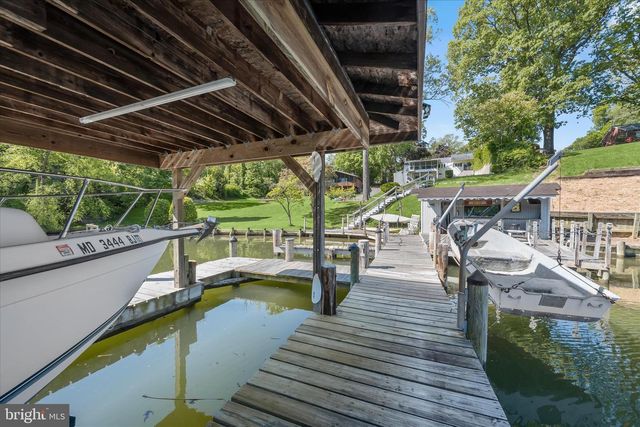1602 WALL DR, Pasadena, MD 21122