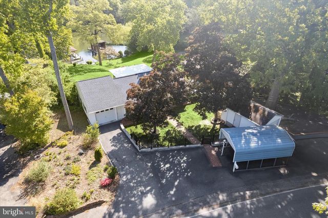 1602 WALL DR, Pasadena, MD 21122