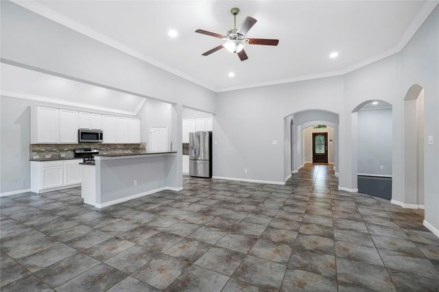 22727 Whispering Timbers Way, Porter, TX 77365