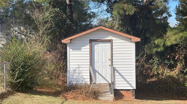 2074 Corrinna Street, Fayetteville, NC 28311