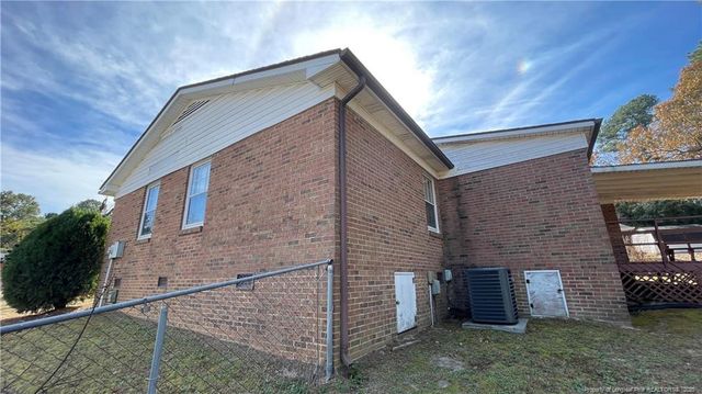 2074 Corrinna Street, Fayetteville, NC 28311