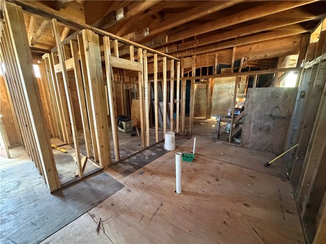 2821 Nogales St, Corpus Christi, TX 78405