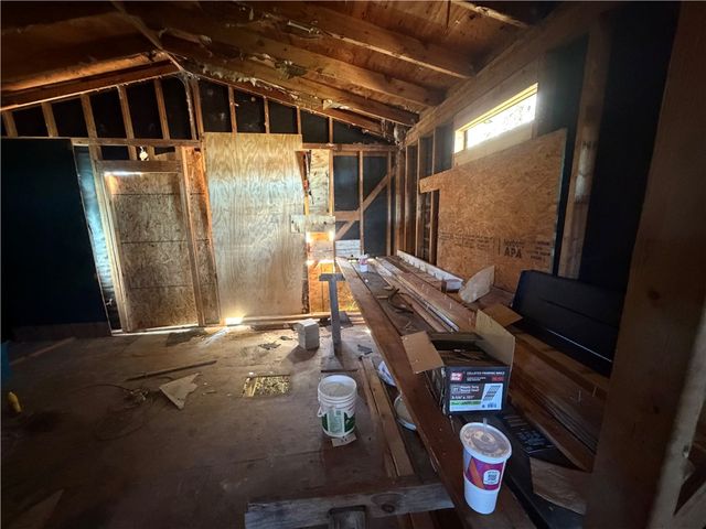 2821 Nogales St, Corpus Christi, TX 78405