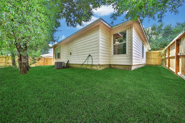 16389 Sun View Lane, Conroe, TX 77302