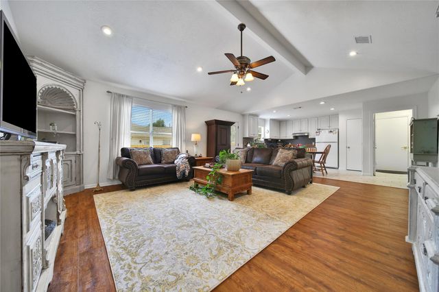 16389 Sun View Lane, Conroe, TX 77302