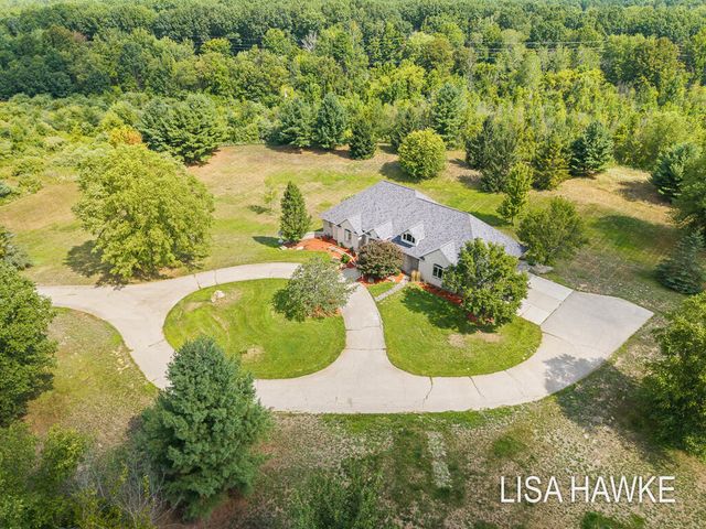 10365 Cleveland Street, Nunica, MI 49448